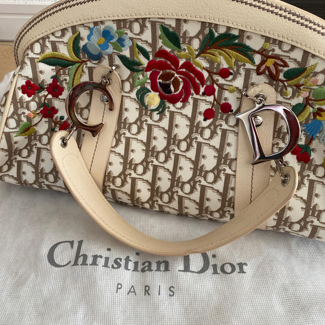 Dior(ディオール)のDiorハンドバッグ レディースのバッグ(ハンドバッグ)の商品写真