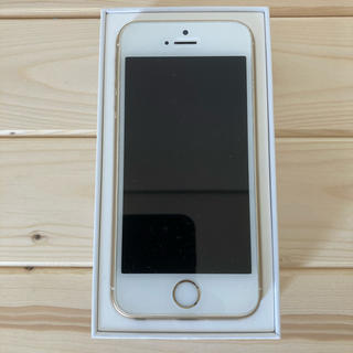 アップル(Apple)の【 aky 様専用】　iPhone SE Gold 128 GB SIMフリー(スマートフォン本体)