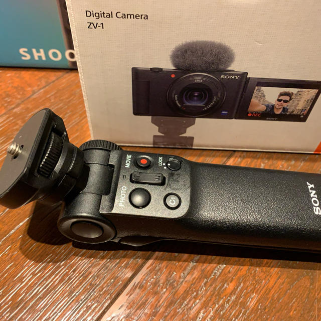 SONY(ソニー)の★室内使用のみ★ SONY VLOGCAM ZV-1G シューティングキット スマホ/家電/カメラのカメラ(コンパクトデジタルカメラ)の商品写真