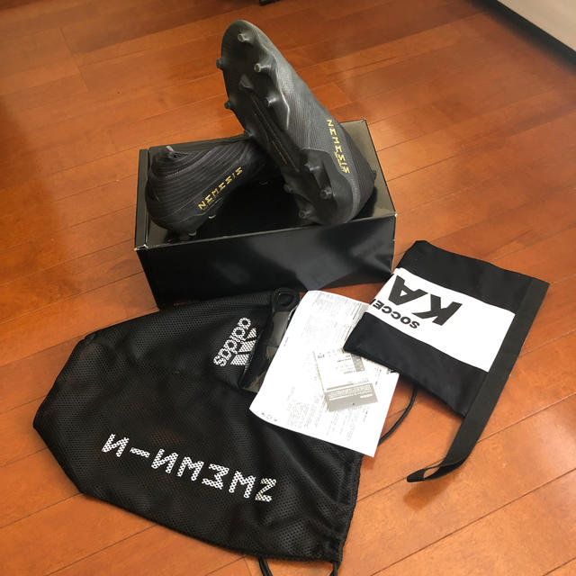 Nemeziz 19+ FG アディダス サッカー スパイク ネメシス