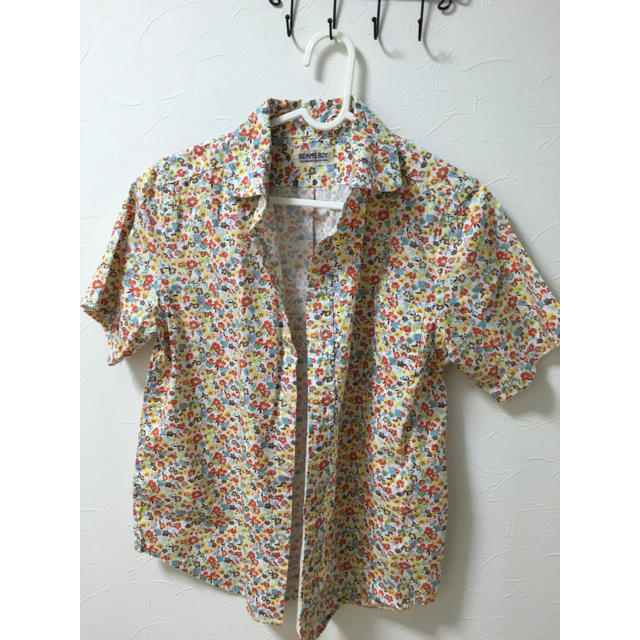 BEAMS BOY(ビームスボーイ)の花柄 ワイシャツ レディースのトップス(シャツ/ブラウス(半袖/袖なし))の商品写真