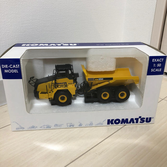 KOMATSU HM250 コマツ ダンプトラック