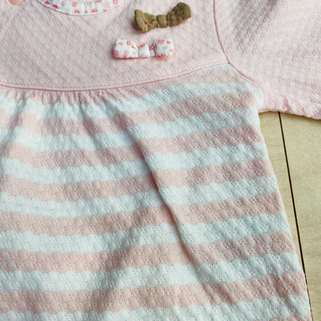 女の子　ロンパースピンク2色セット（50〜60㎝） キッズ/ベビー/マタニティのベビー服(~85cm)(ロンパース)の商品写真