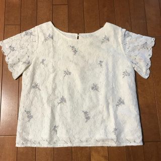 ナチュラルビューティーベーシック(NATURAL BEAUTY BASIC)のNATURAL BEAUTY BASIC レース 花柄 刺繍 ブラウス(シャツ/ブラウス(半袖/袖なし))