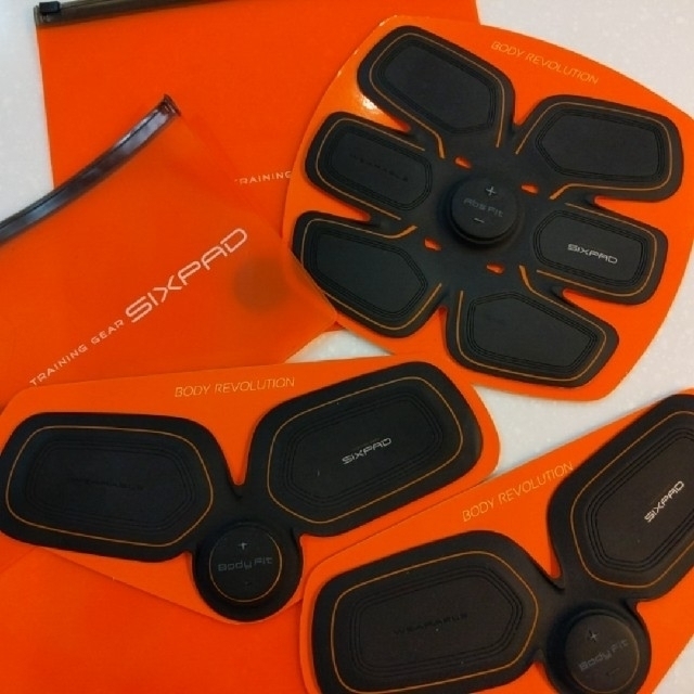 SIXPAD【本体・バンド】アブズフィット+ボディフィット(2個) SIXPAD【本体・バンド】アブズフィット+ボディフィット(2個)