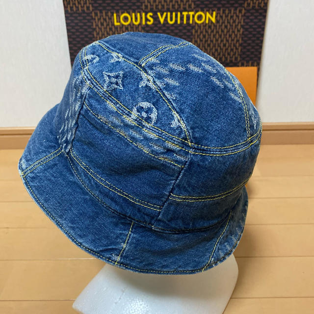 LOUIS VUITTON(ルイヴィトン)のLOUIS VUITTON ルイヴィトン  NIGO バケハ ブルー 【58】 メンズの帽子(ハット)の商品写真