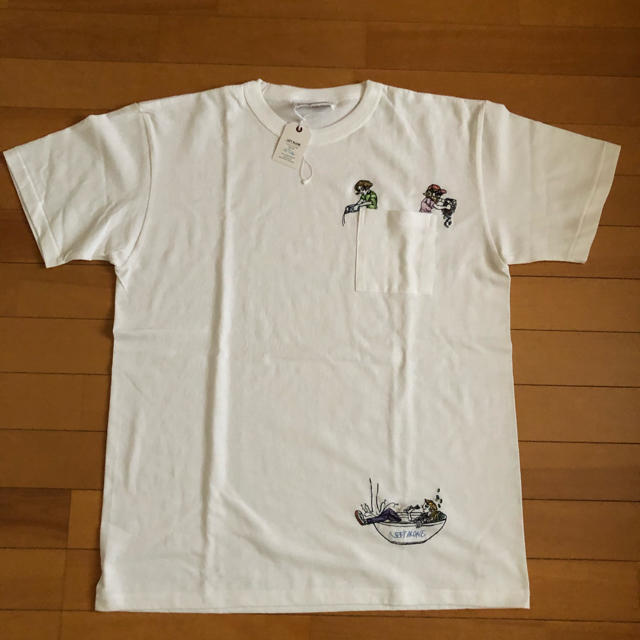 BEAMS(ビームス)のTシャツ　レフトアローン　Lサイズ メンズのトップス(Tシャツ/カットソー(半袖/袖なし))の商品写真