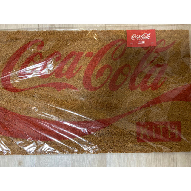 KITH×Coca-Colaコラボ ドアマットの通販 by ppp's shop|ラクマ KITH×Coca-Colaコラボ ドアマットの通販 by ppp's shop|ラクマ