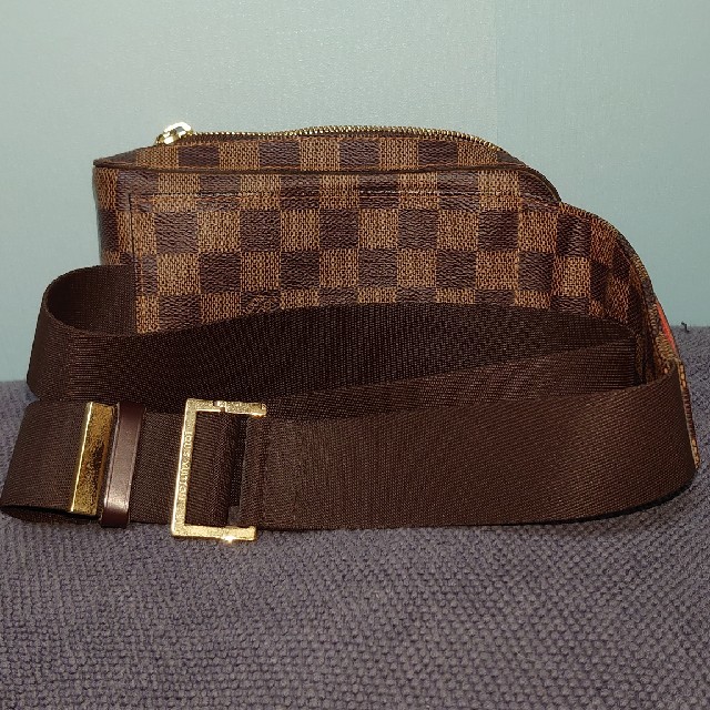 LOUIS VUITTON(ルイヴィトン)のルイヴィトン　LOUIS VUITTON　ジェロニモス メンズのバッグ(ウエストポーチ)の商品写真