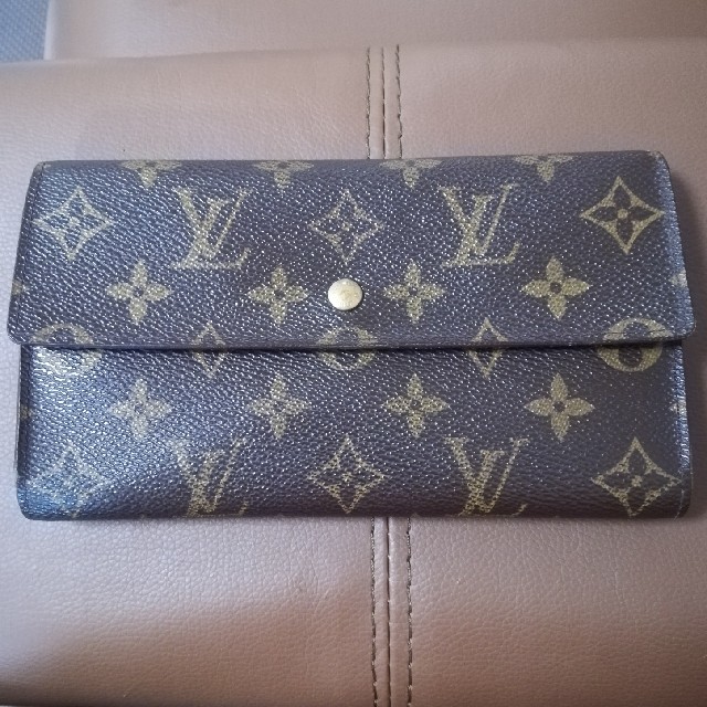 LOUIS VUITTON  ルイヴィトン長財布