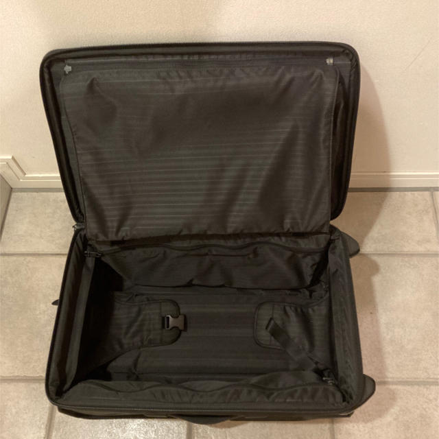 TUMI(トゥミ)の【美品】TUMIトゥミ 22022DH Alpha 22インチ　スーツケース メンズのバッグ(トラベルバッグ/スーツケース)の商品写真