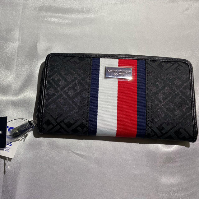 TOMMY HILFIGER(トミーヒルフィガー)のTOMMY HILFIGER 長財布　財布　新品未使用　トミーヒルフィガー メンズのファッション小物(長財布)の商品写真