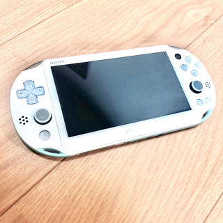 PlayStation Vita - PlayStation Vita プレステビータ ライトブルー/ホワイトの通販｜ラクマ