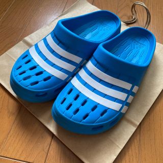 アディダス(adidas)のサンダル(サンダル)