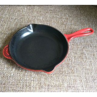 ルクルーゼ(LE CREUSET)のル・クルーゼ　フライパン　レッド(鍋/フライパン)