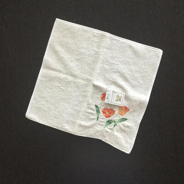HANAE MORI(ハナエモリ)の森英恵　絹／綿　タオルハンカチ レディースのファッション小物(ハンカチ)の商品写真