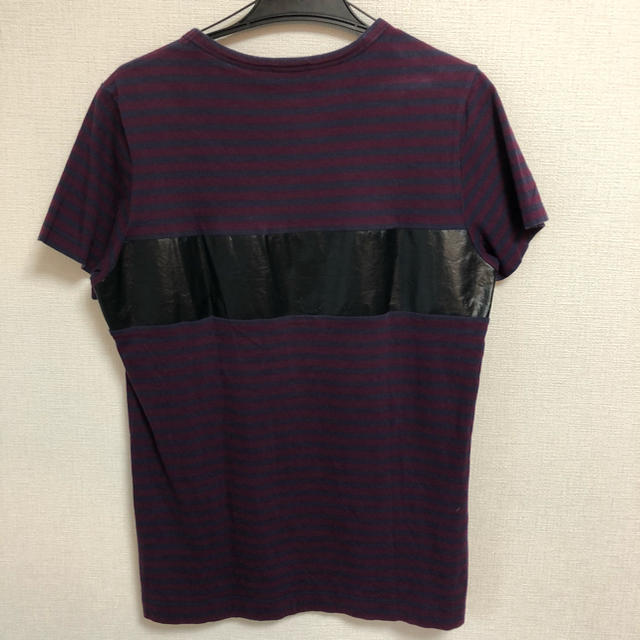 ACNE(アクネ)のアクネ　Tシャツ メンズのトップス(Tシャツ/カットソー(半袖/袖なし))の商品写真