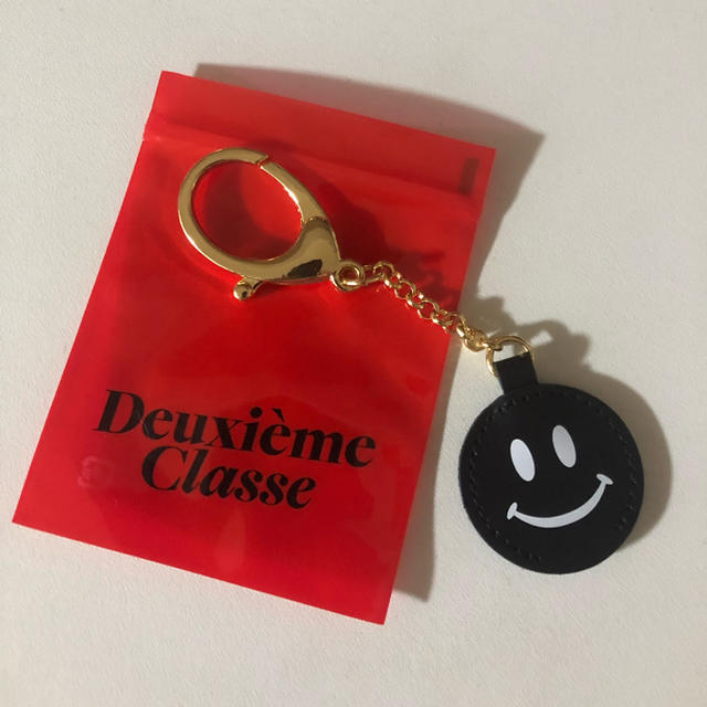 DEUXIEME CLASSE(ドゥーズィエムクラス)のDeuxieme classe SMILEY FACE KEYCASE 新品 レディースのアクセサリー(チャーム)の商品写真