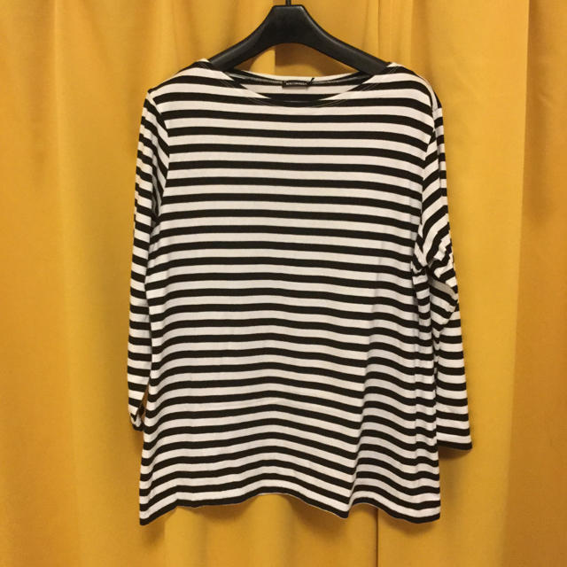 marimekko(マリメッコ)のマリメッコ　Tシャツ レディースのトップス(シャツ/ブラウス(長袖/七分))の商品写真