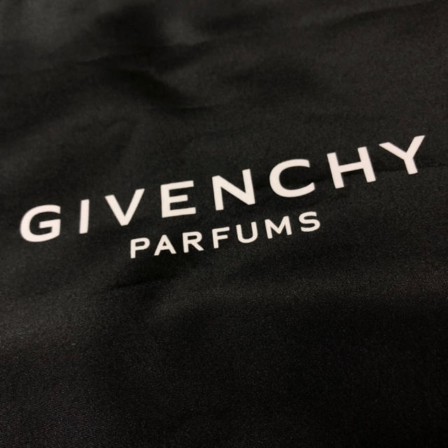 GIVENCHY(ジバンシィ)の専用✴︎未発売 未使用 新品 ジバンシー givenchy トート エコ 書類 レディースのバッグ(トートバッグ)の商品写真