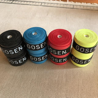 ゴーセン(GOSEN)のGOSENグリップ 青3個、黒赤フラッシュイエロー各2個 計9個(テニス)