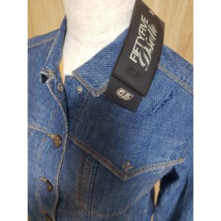 ディーゼル(DIESEL)の【新品】DIESEL　レディースジージャン(Gジャン/デニムジャケット)