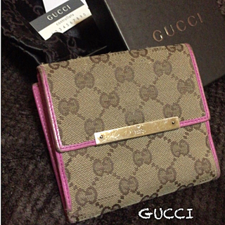 グッチ(Gucci)のGUCCI ♡ ピンク 折財布 (財布)