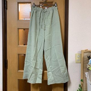 ★新品、未使用　　ワイドパンツ(カジュアルパンツ)