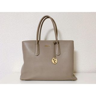 フルラ(Furla)の【美品】FURLA トートバッグ(トートバッグ)