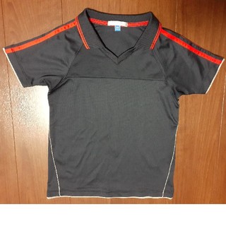 ユニクロ(UNIQLO)のユニクロ　半袖Tシャツ　140サイズ(Tシャツ/カットソー)