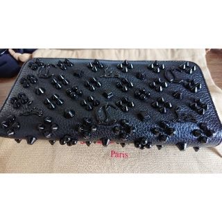 クリスチャンルブタン(Christian Louboutin)のULTRABLACK【激レア】クリスチャンルブタンパネトーネ 長財布(長財布)