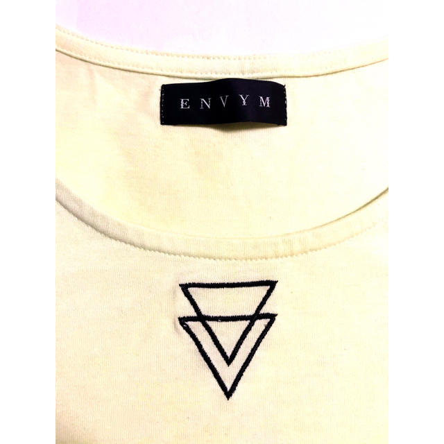 ENVYM(アンビー)のENVYM チビTシャツ レディースのトップス(Tシャツ(半袖/袖なし))の商品写真
