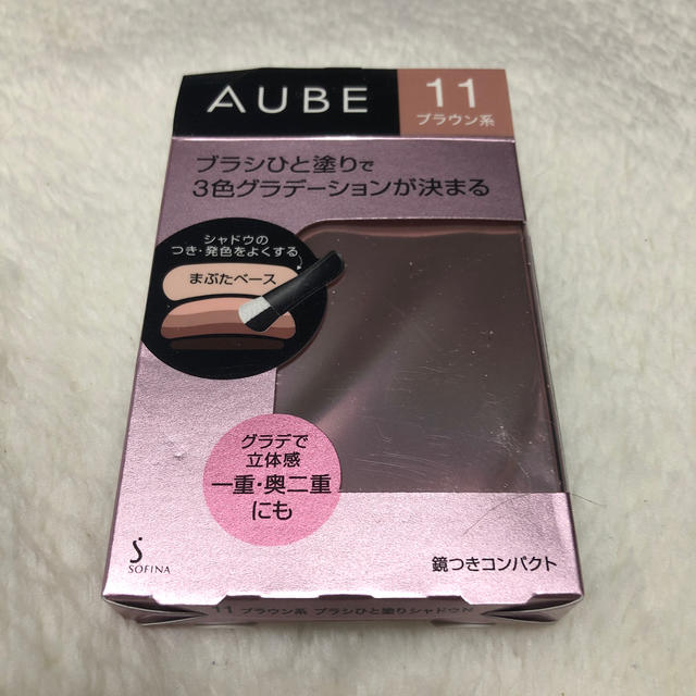 AUBE(オーブ)のオーブ ブラシひと塗りシャドウN 11 ブラウン系 コスメ/美容のベースメイク/化粧品(アイシャドウ)の商品写真