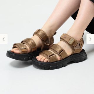 ビームス(BEAMS)の未使用新品/beams/ビームスウィメンズ/シャカコラボ/Teva(サンダル)