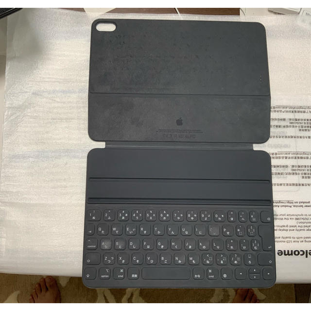 iPad(アイパッド)の値下げ❗️Smart Keyboard Folio(iPad pro2018 ) スマホ/家電/カメラのスマホアクセサリー(iPadケース)の商品写真