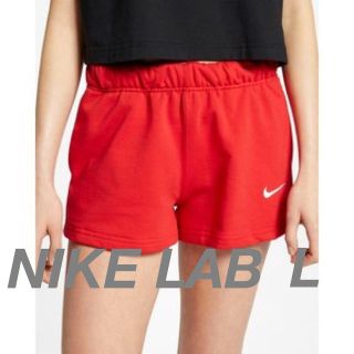 ナイキ(NIKE)のNIKE ナイキラボ　ウィメンズ フリース ショートパンツ　L(ショートパンツ)