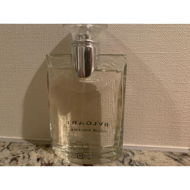 BVLGARI(ブルガリ)のpink様　専用 9／1 13時までお取り置きですプールオオードトワレ100ml コスメ/美容の香水(香水(男性用))の商品写真