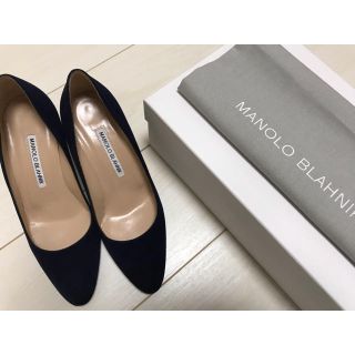 マノロブラニク(MANOLO BLAHNIK)のマノロブラニク　スエードパンプス(ハイヒール/パンプス)