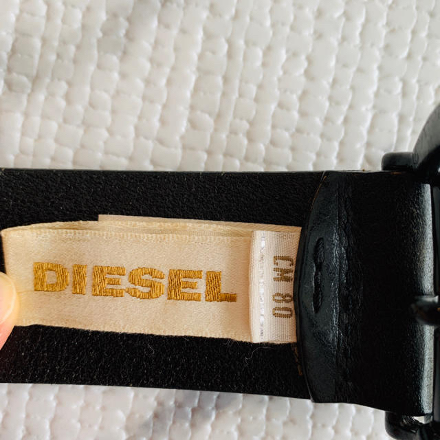 DIESEL(ディーゼル)のディーゼル　レディースベルト　80センチ レディースのファッション小物(ベルト)の商品写真