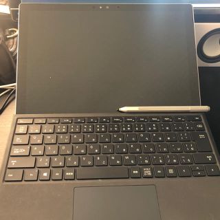 マイクロソフト(Microsoft)のsurface pro 第4世代　キーボードカバー、ペンシル付(タブレット)