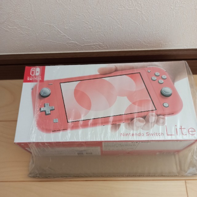 Nintendo Switch  LITE コーラル