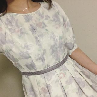 ロディスポット(LODISPOTTO)の美品♡ロディスポット パフスリーブワンピ(ミニワンピース)