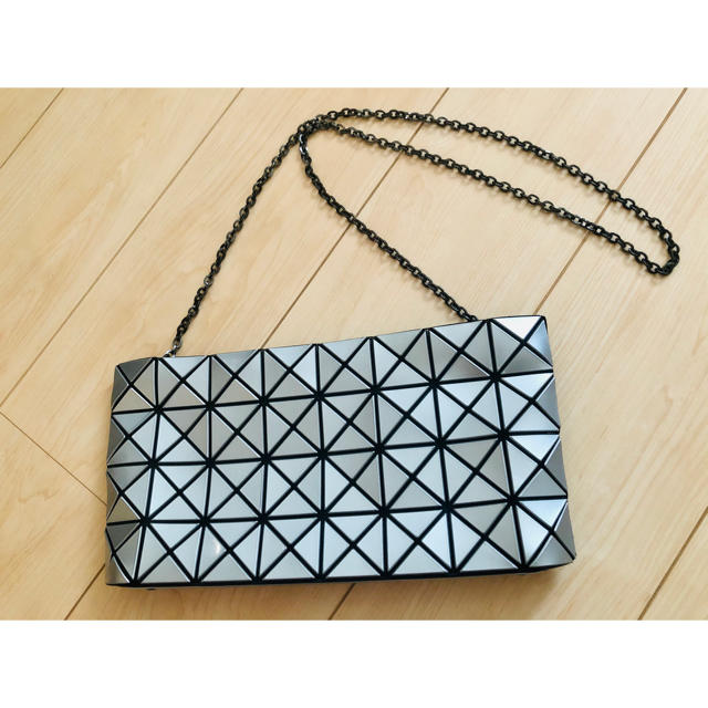 ISSEY MIYAKE(イッセイミヤケ)の値下げ☆バオバオ  イッセイミヤケ ショルダーバッグ レディースのバッグ(ショルダーバッグ)の商品写真