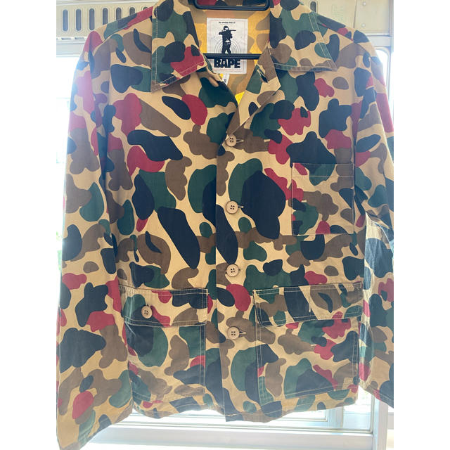 A BATHING APE(アベイシングエイプ)のApe 迷彩ジャケット メンズのジャケット/アウター(ミリタリージャケット)の商品写真