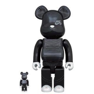 ナイキ(NIKE)のBE@RBRICK NIKE SB 2020 BLACK 100％ & 400％(キャラクターグッズ)