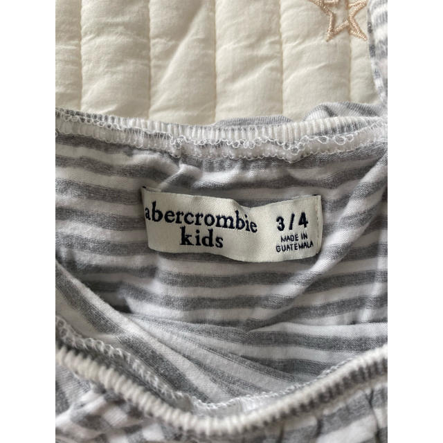 Abercrombie&Fitch(アバクロンビーアンドフィッチ)のAbercrombie Kids⭐︎ボーダーデザイントップス キッズ/ベビー/マタニティのキッズ服女の子用(90cm~)(Tシャツ/カットソー)の商品写真