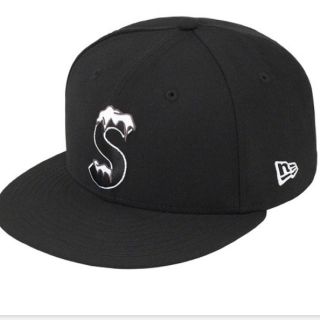 シュプリーム(Supreme)のsupreme new era s logo 黒 7 1/4(キャップ)