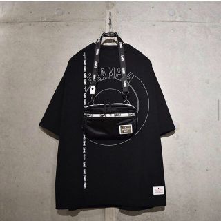 example x MAKAVELIK コラボ　Tshirt pouchセット(Tシャツ/カットソー(半袖/袖なし))