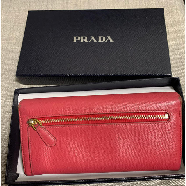 PRADA(プラダ)の【dinner様専用】PRADA サフィアーノ　財布 レディースのファッション小物(財布)の商品写真