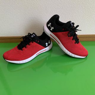 アンダーアーマー(UNDER ARMOUR)のアンダーアーマー  シューズ　26.5㎝　美品(スニーカー)